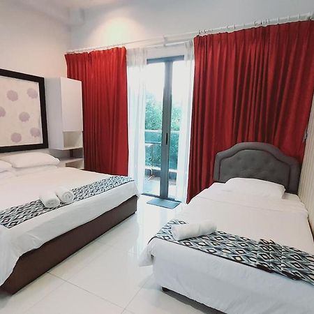 Bulan Guesthouse Imago Kota Kinabalu Exterior foto